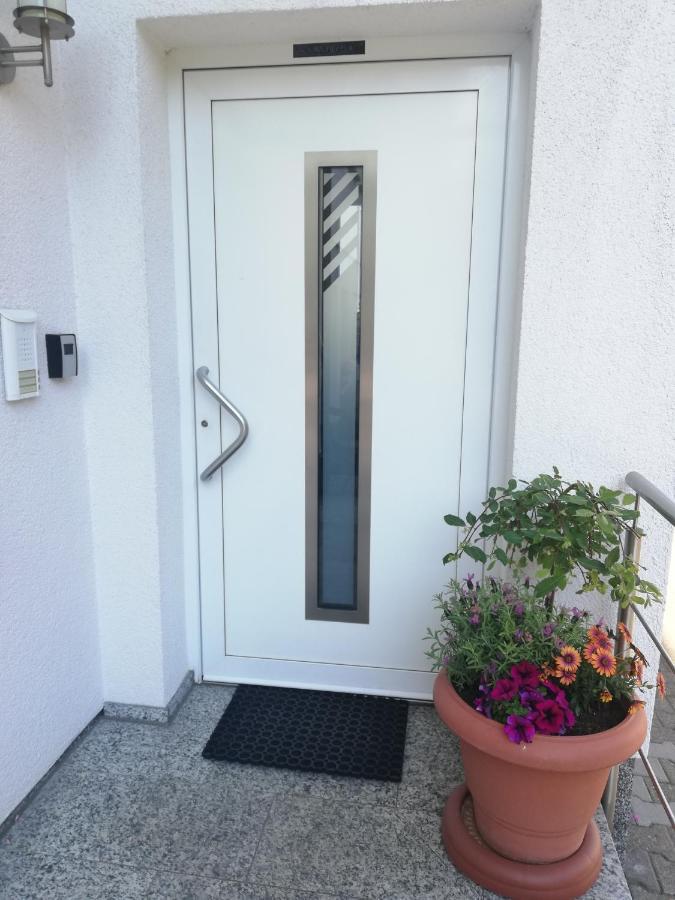 Ferienwohnung Christiane - Neue, Moderne Ferienwohnung Mit Blick Ins Gruene Ober-Abtsteinach 外观 照片