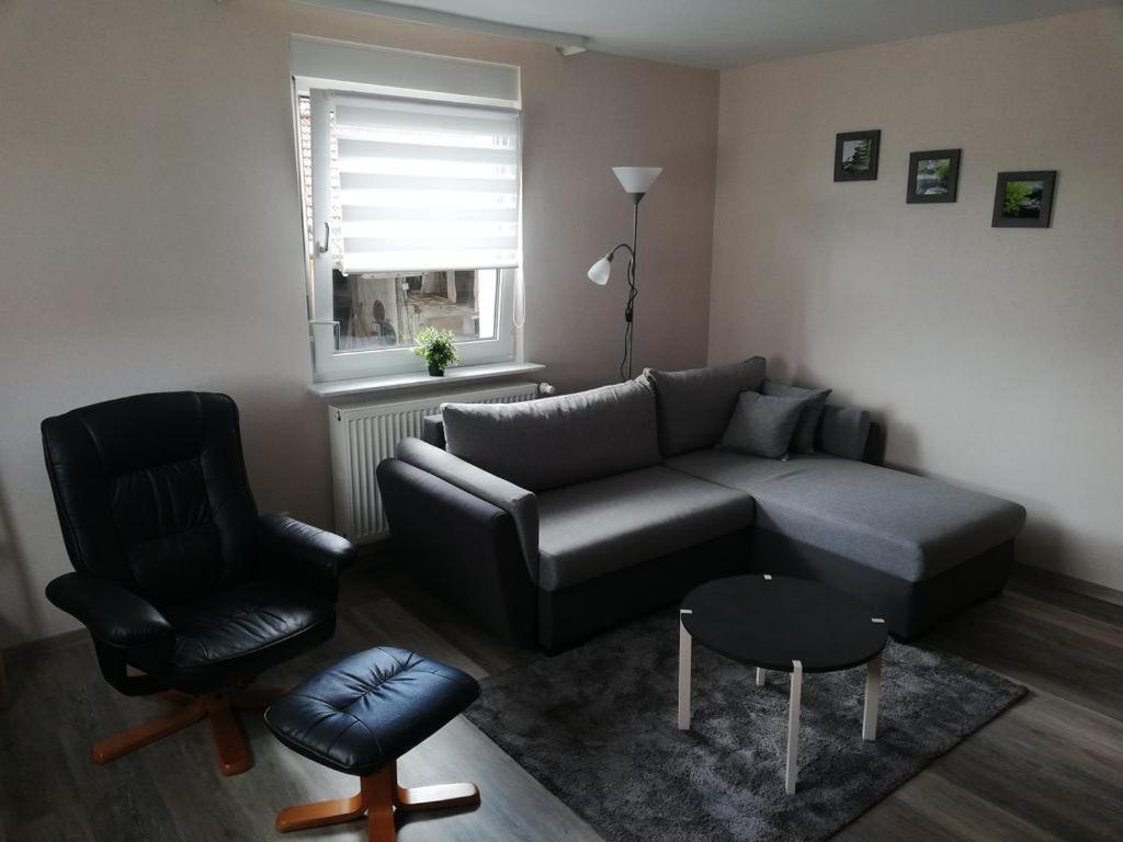 Ferienwohnung Christiane - Neue, Moderne Ferienwohnung Mit Blick Ins Gruene Ober-Abtsteinach 外观 照片